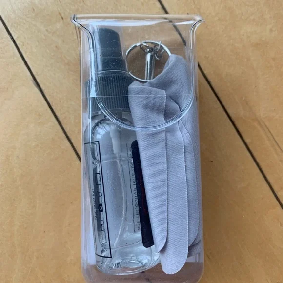 Designer eyewear kit - Picture 2 of 2